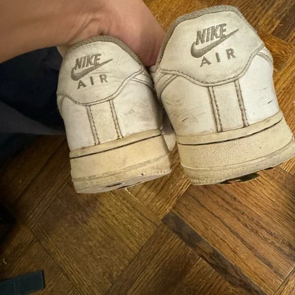 Nike Beat Up Air Force 1s - Picture 9 of 11
